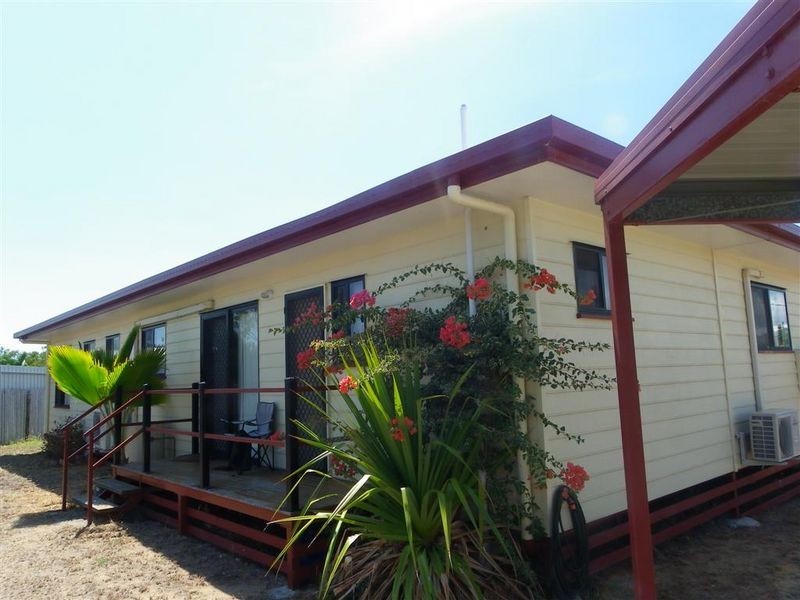 30 Emmerson Drive, Bowen QLD 4805