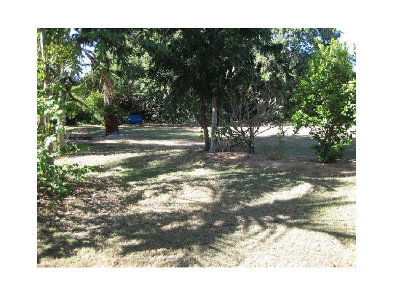 99 Powell Street, Bowen QLD 4805