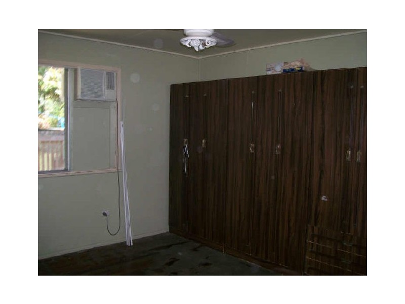 21 Hay Street, Bowen QLD 4805