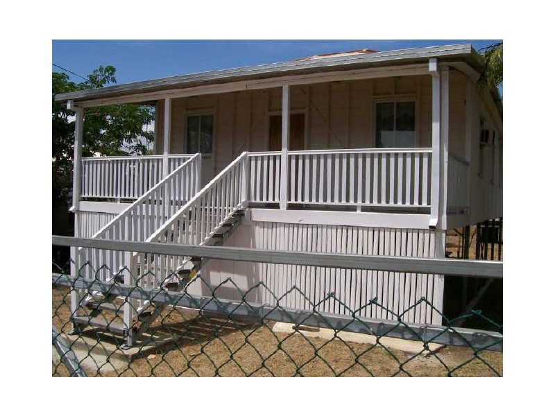 39 Gregory Street, Bowen QLD 4805