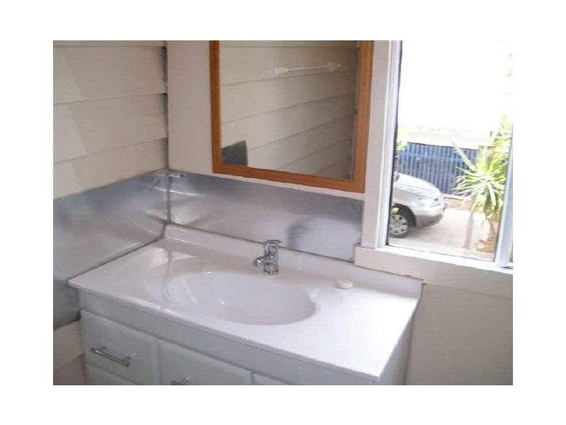 39 Gregory Street, Bowen QLD 4805