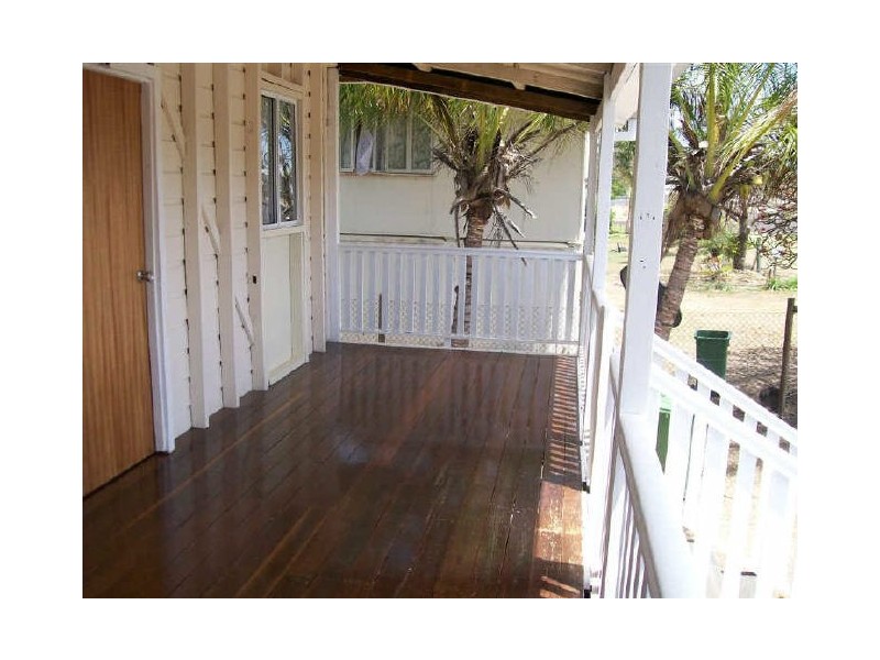 39 Gregory Street, Bowen QLD 4805