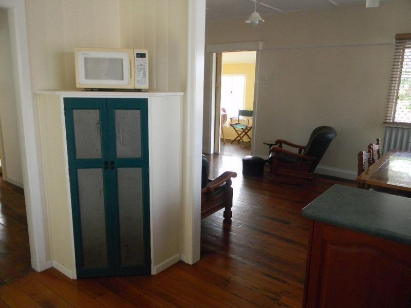 121 The Esplanade, Bowen QLD 4805