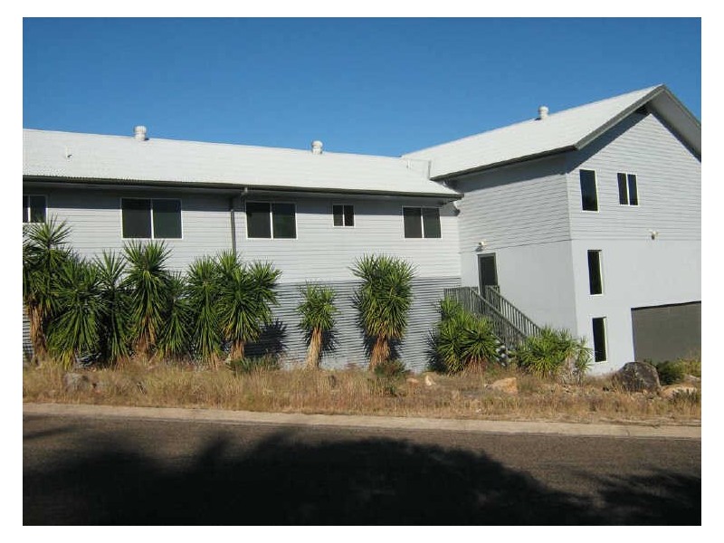 5 Poinciana Drive, Bowen QLD 4805