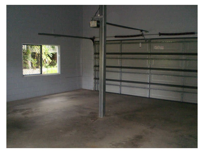 5 Poinciana Drive, Bowen QLD 4805