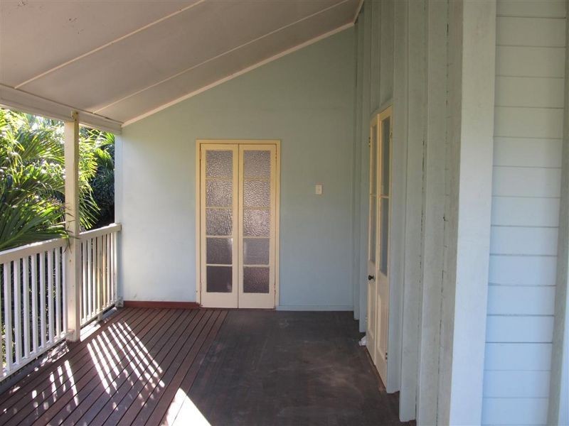 16 Thomas Street, Bowen QLD 4805