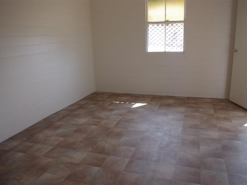 59 Reynolds Street, Bowen QLD 4805