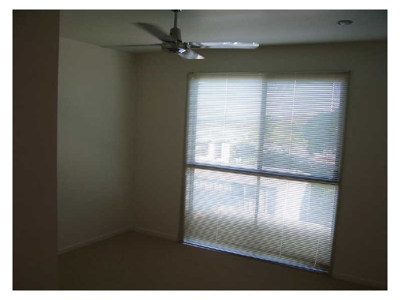 2/2 Lotus Lane, Bowen QLD 4805