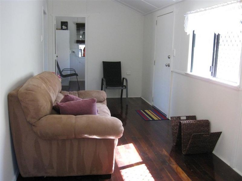 4 Johnston Street, Bowen QLD 4805