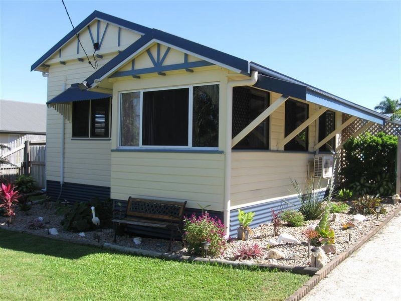 4 Johnston Street, Bowen QLD 4805