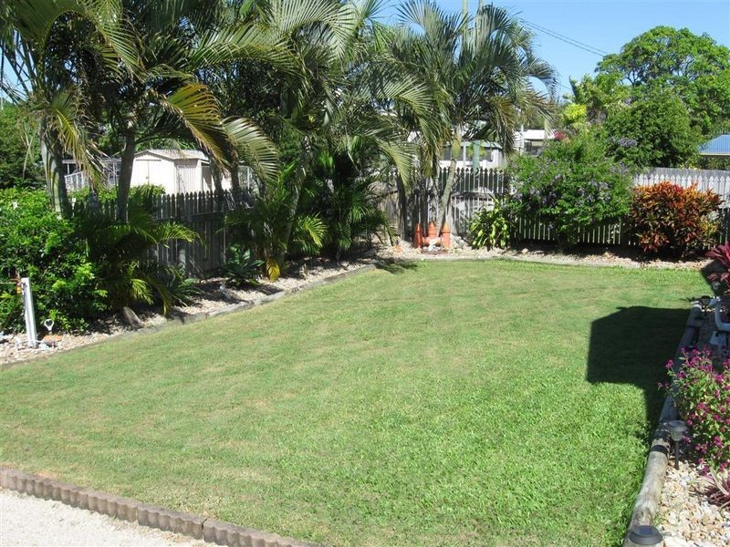 4 Johnston Street, Bowen QLD 4805