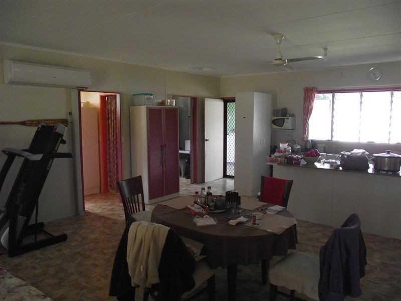 222 Mookara Road, Bowen QLD 4805
