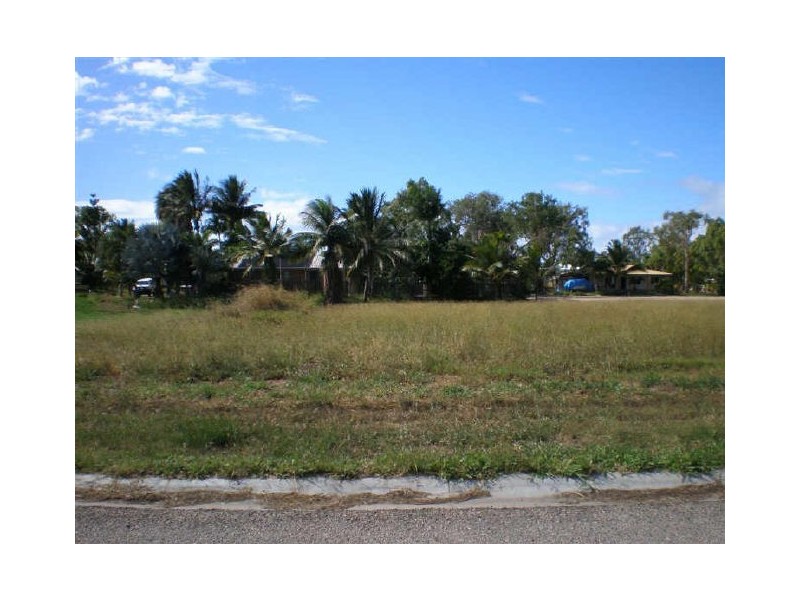 34 St Kilda Street, Bowen QLD 4805