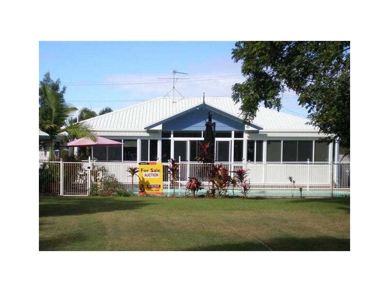 24 Horseshoe Bay Road, Bowen QLD 4805