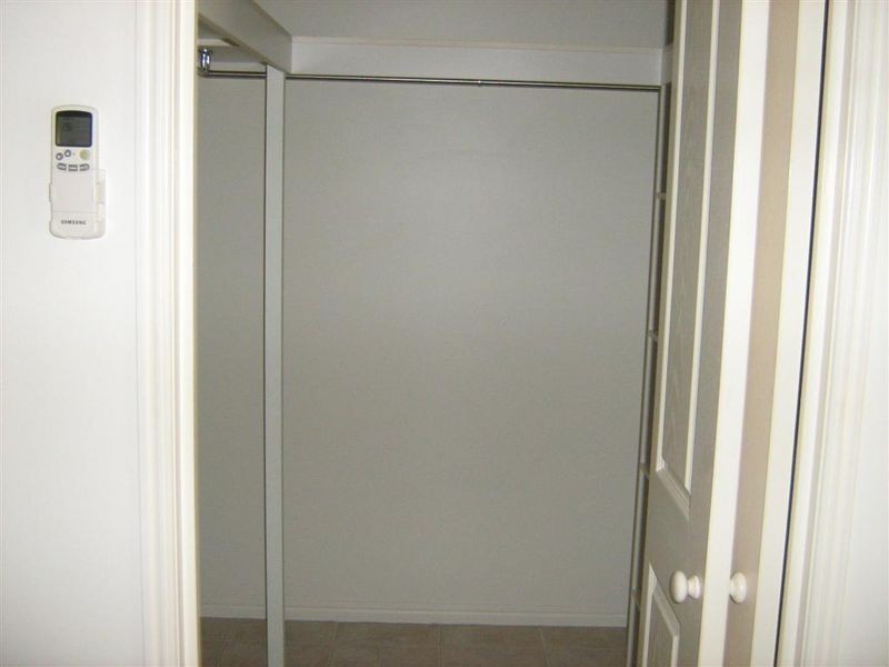 24 Horseshoe Bay Road, Bowen QLD 4805