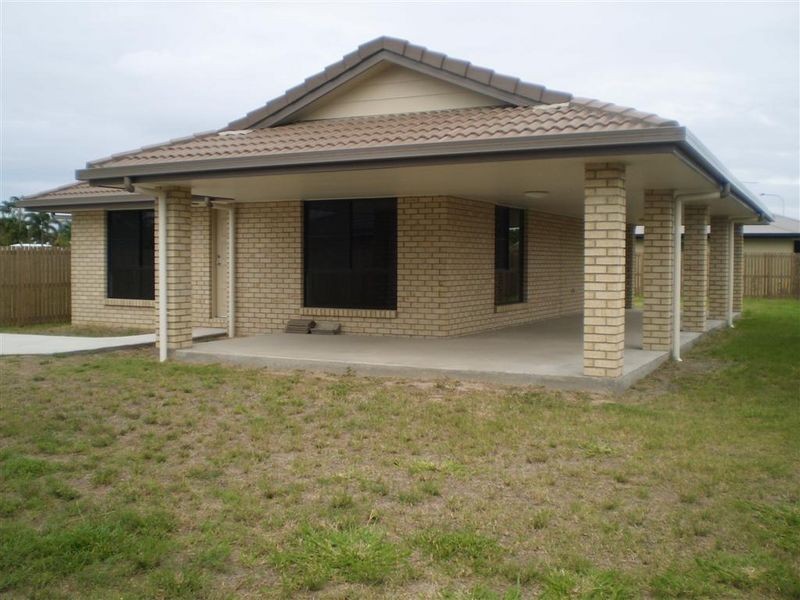 11 Lexington Court, Bowen QLD 4805