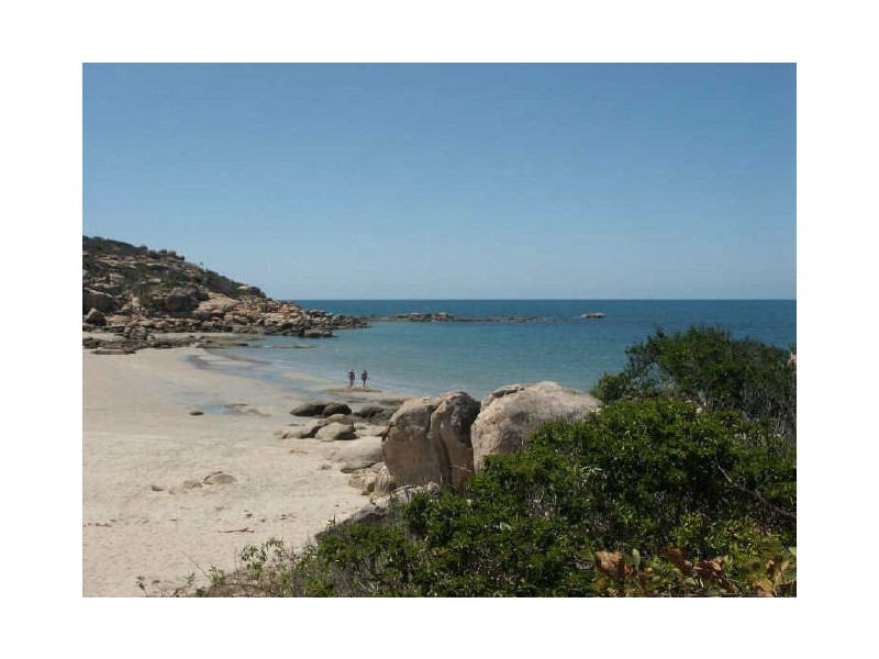 9/2 Pandanus Street, Bowen QLD 4805