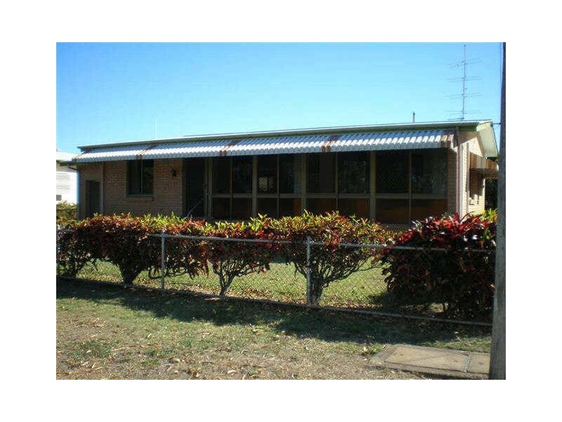 11 Golf Links Road, Bowen QLD 4805