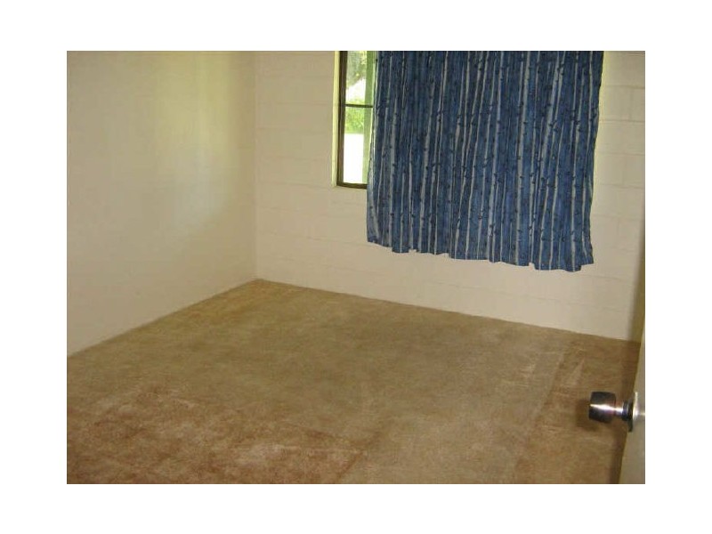 8 Webster Street, Bowen QLD 4805
