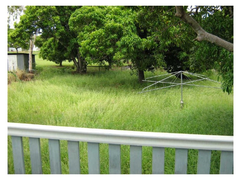 26 Livingstone Street, Bowen QLD 4805