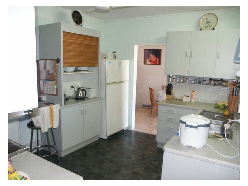6 Quay Street, Bowen QLD 4805