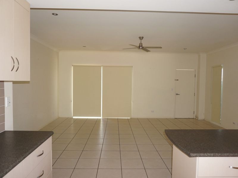 6/1 Murroona Street, Bowen QLD 4805