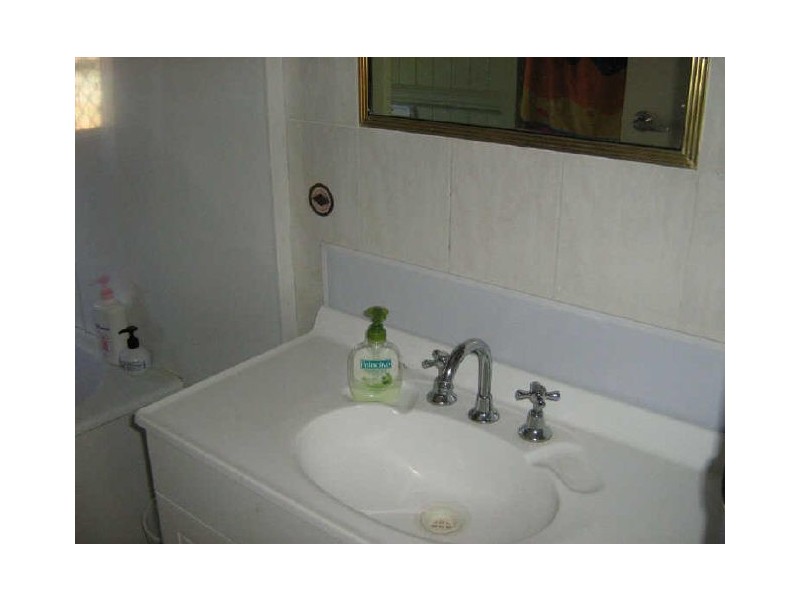 2 George Street, Bowen QLD 4805