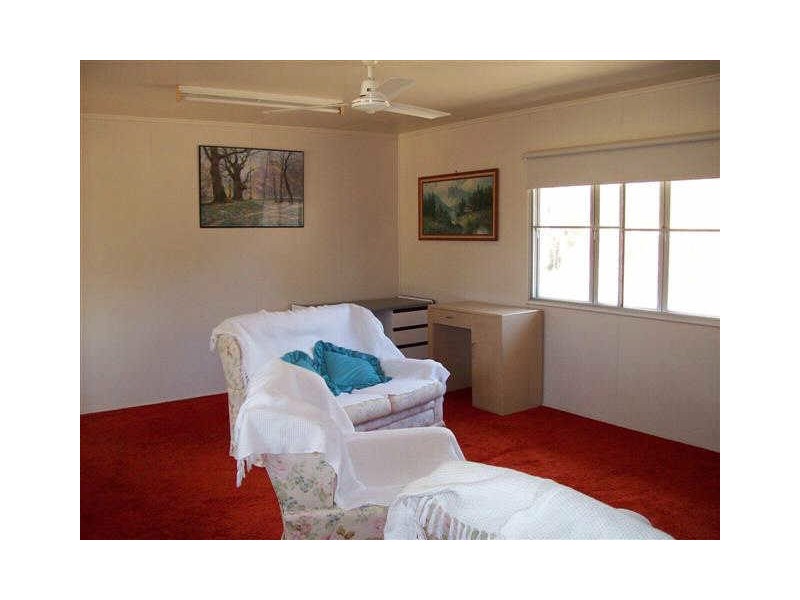 18289 Bruce Highway, Bowen QLD 4805