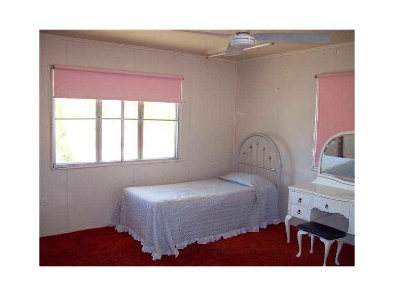 18289 Bruce Highway, Bowen QLD 4805