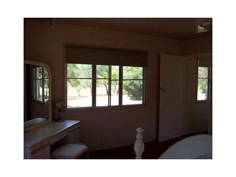 18289 Bruce Highway, Bowen QLD 4805