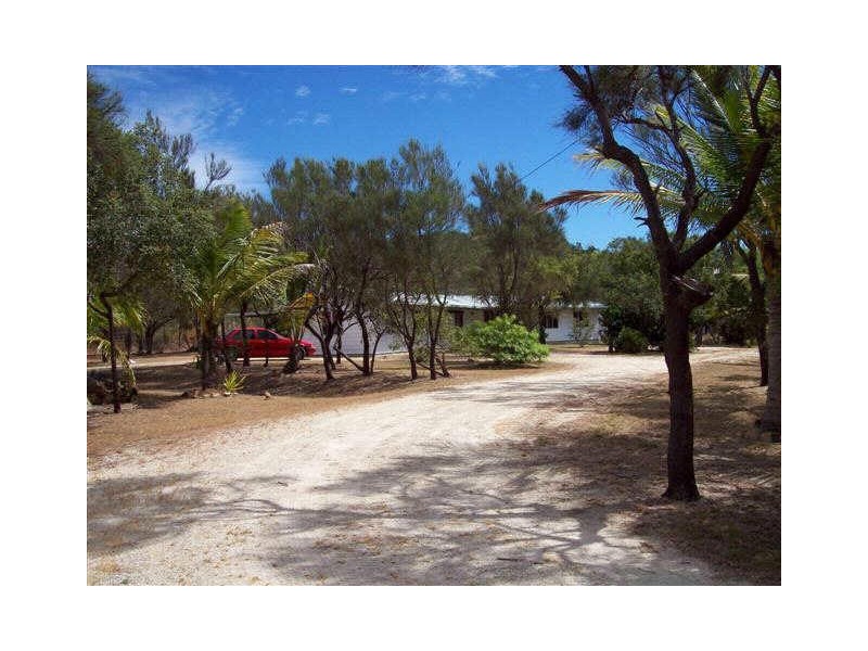 18289 Bruce Highway, Bowen QLD 4805