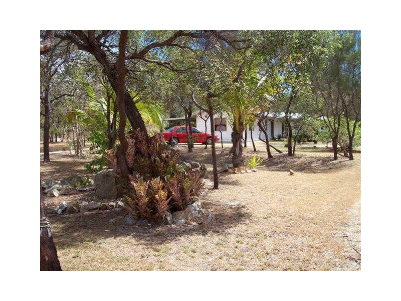 18289 Bruce Highway, Bowen QLD 4805