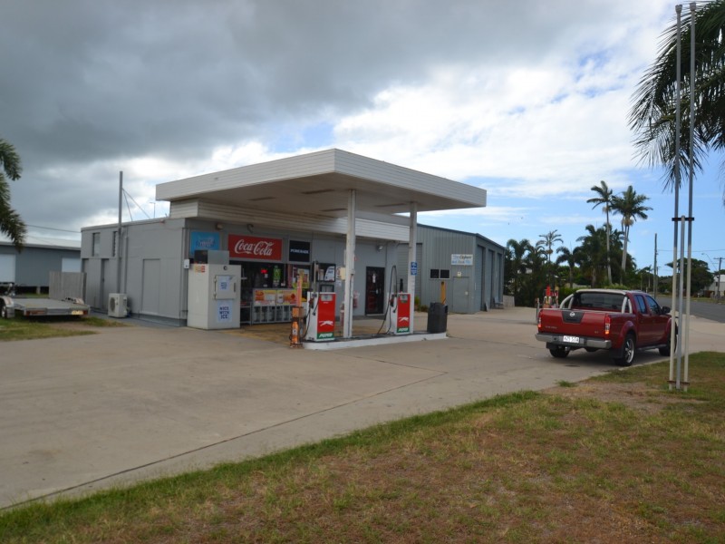 1 Tracey Street, Bowen QLD 4805