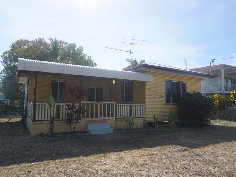27 Golf Links Road, Bowen QLD 4805