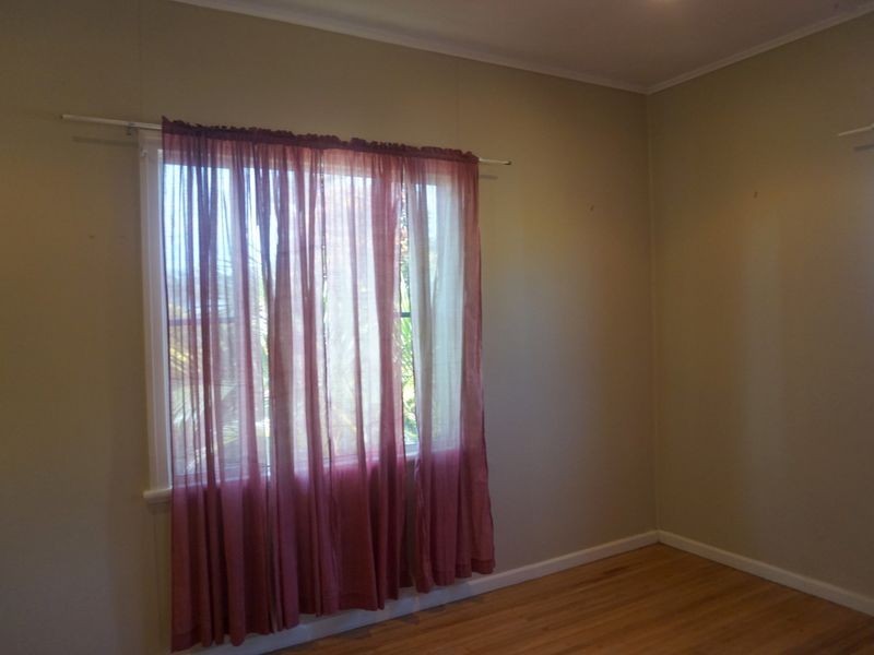 27 Golf Links Road, Bowen QLD 4805