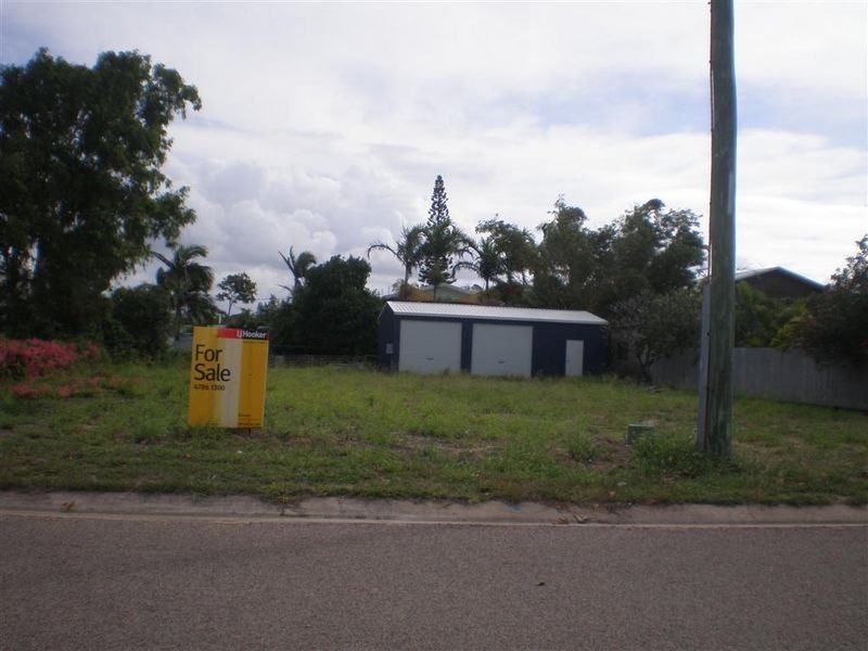 133 The Esplanade, Bowen QLD 4805