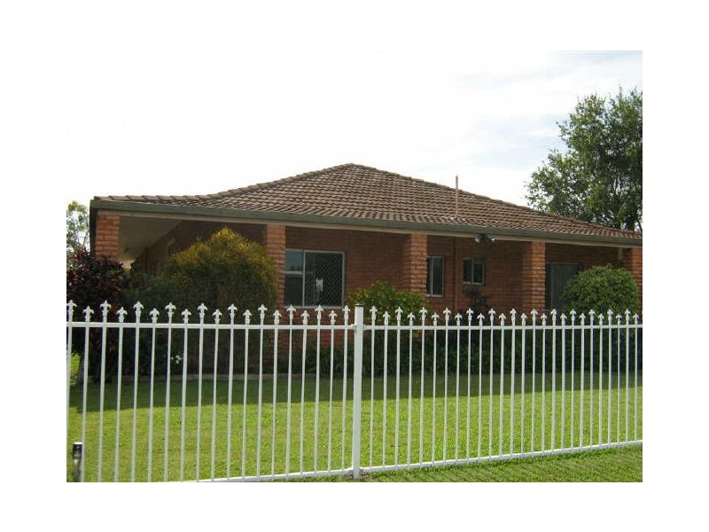 54 Tollington Road, Bowen QLD 4805