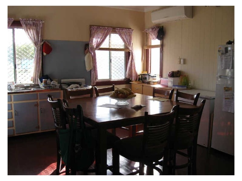 84 Powell Street, Bowen QLD 4805