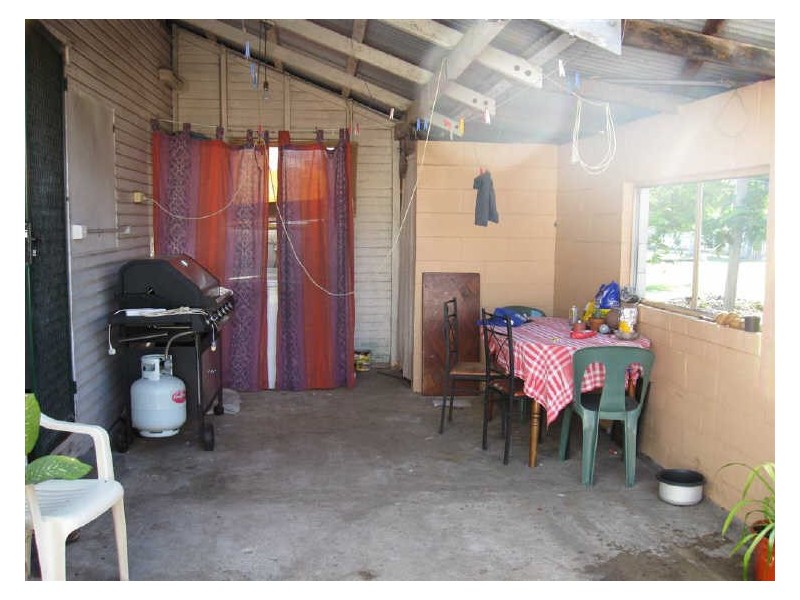 84 Powell Street, Bowen QLD 4805