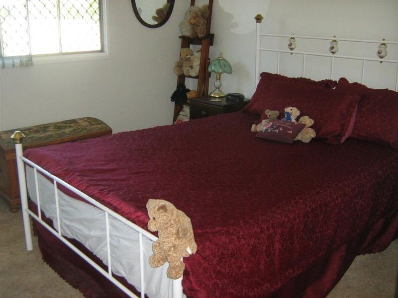31 Coral Street, Bowen QLD 4805