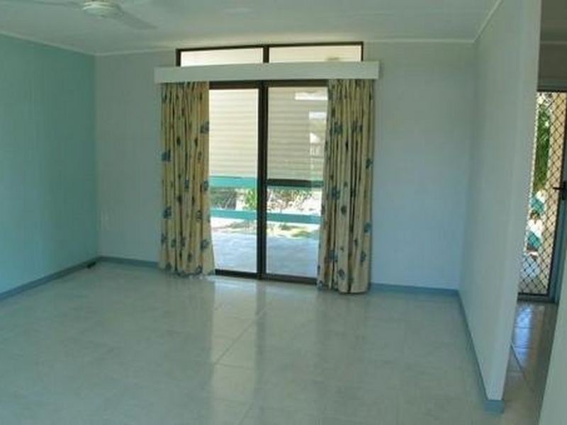 45 Holborne Street, Bowen QLD 4805