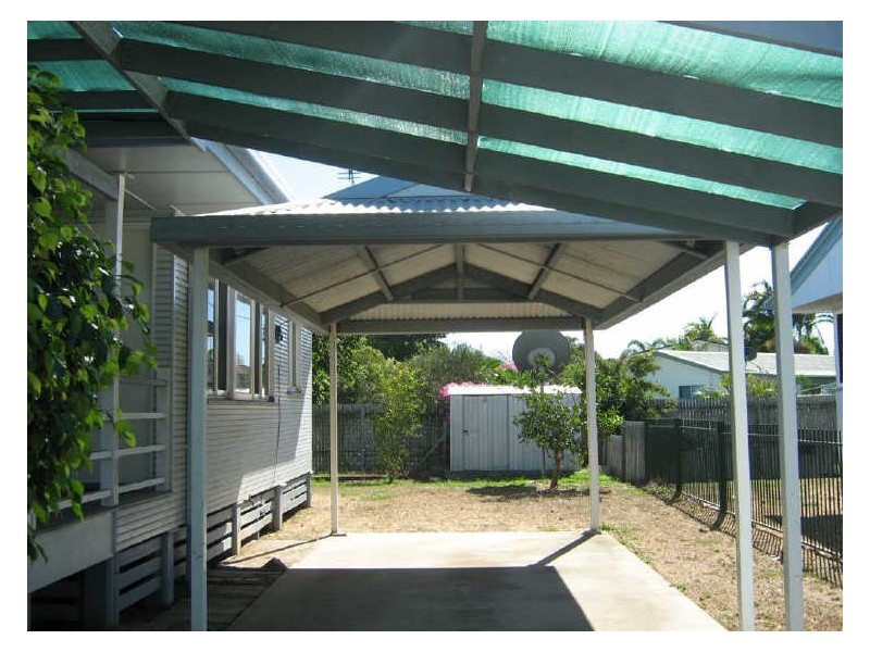 14 Emmerson Drive, Bowen QLD 4805