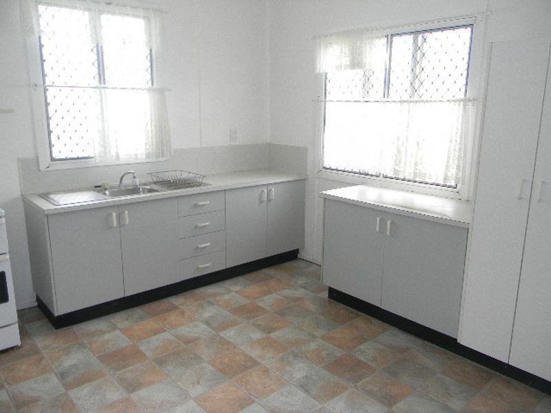 106 Gregory Street, Bowen QLD 4805