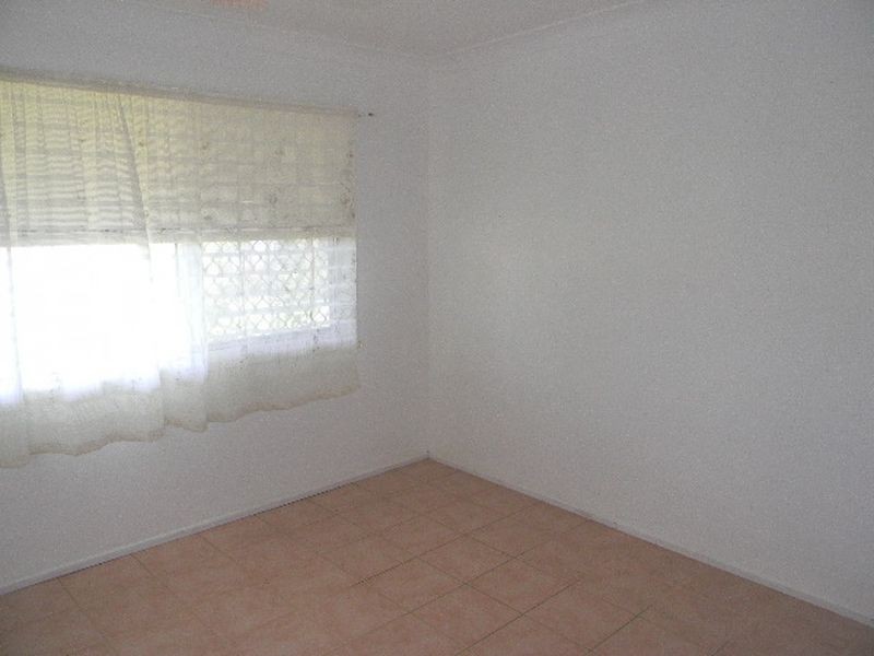 106 Gregory Street, Bowen QLD 4805