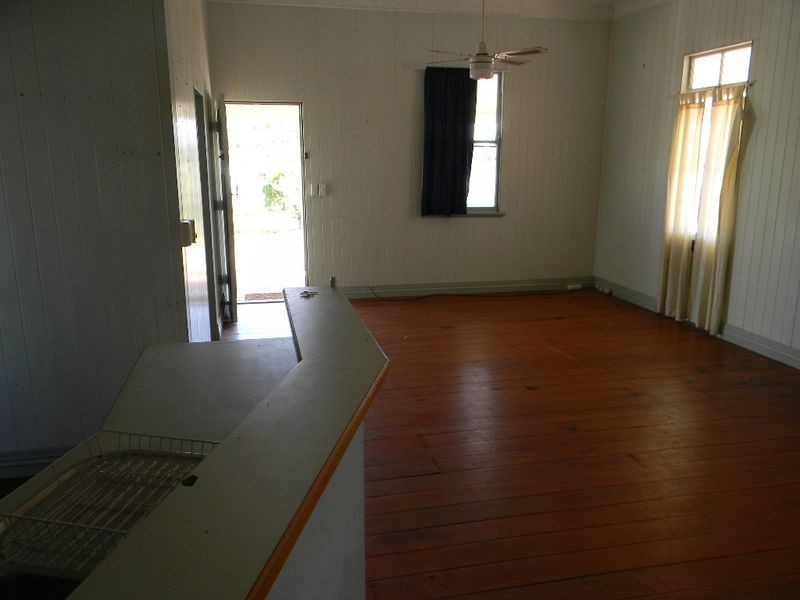 5 Cowan Lane, Bowen QLD 4805