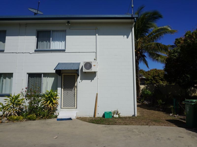 4/121 Herbert Street, Bowen QLD 4805