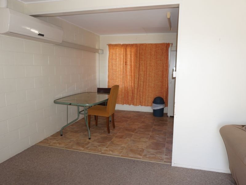 4/121 Herbert Street, Bowen QLD 4805