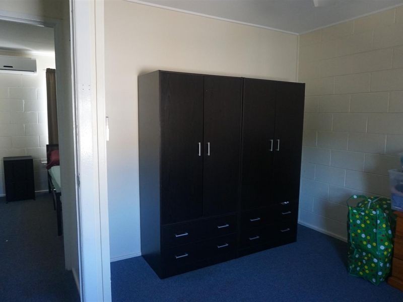 4/121 Herbert Street, Bowen QLD 4805