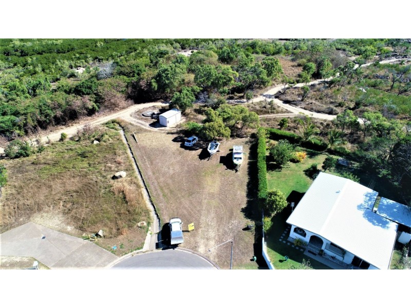 8 Lotus Lane, Rose Bay, Bowen QLD 4805