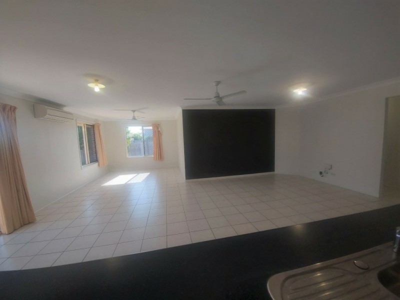 8 Lexington Court, Bowen QLD 4805